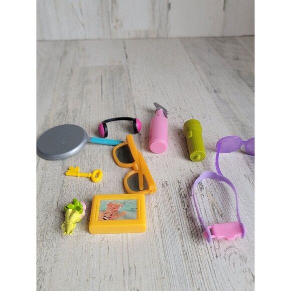 Doll accessory camera glasses headphones key variety toy set - Picture 9 of 9